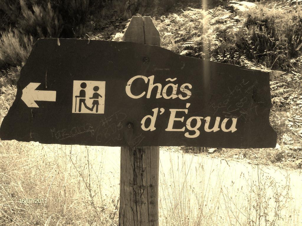 Pensjonat Casa Da Quelha Chas de Egua Zewnętrze zdjęcie